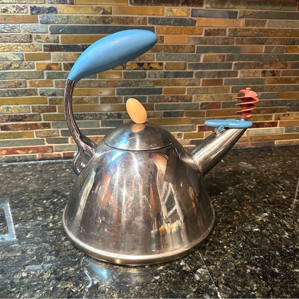 Michael Graves Spinning Whistle Teakettle